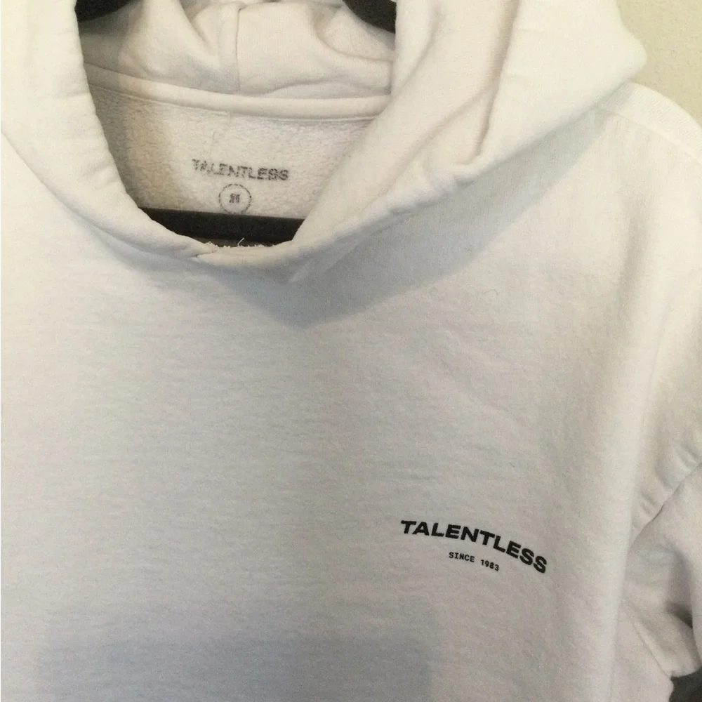 Talentless circle logo heavyweight white hoodie M - Picture 3 of 5